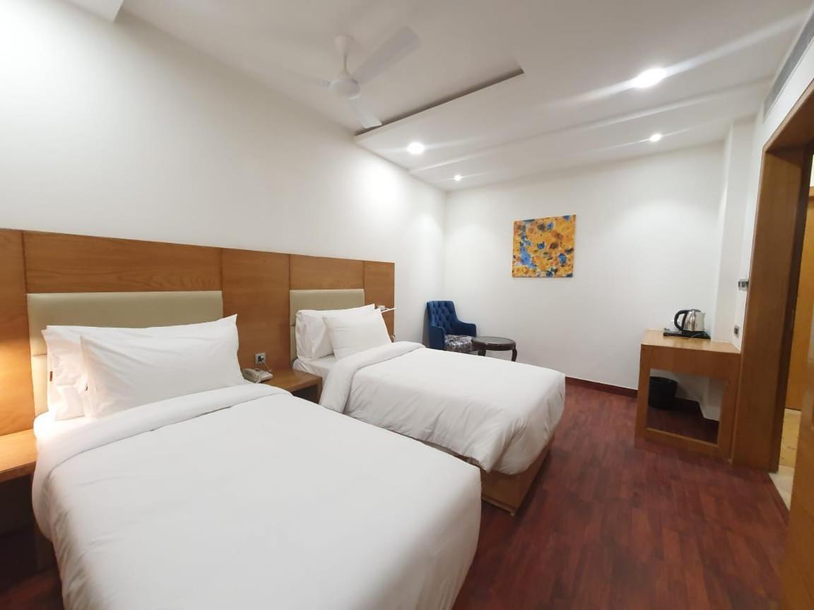 The Moziac Hotel 瓜廖尔 外观 照片