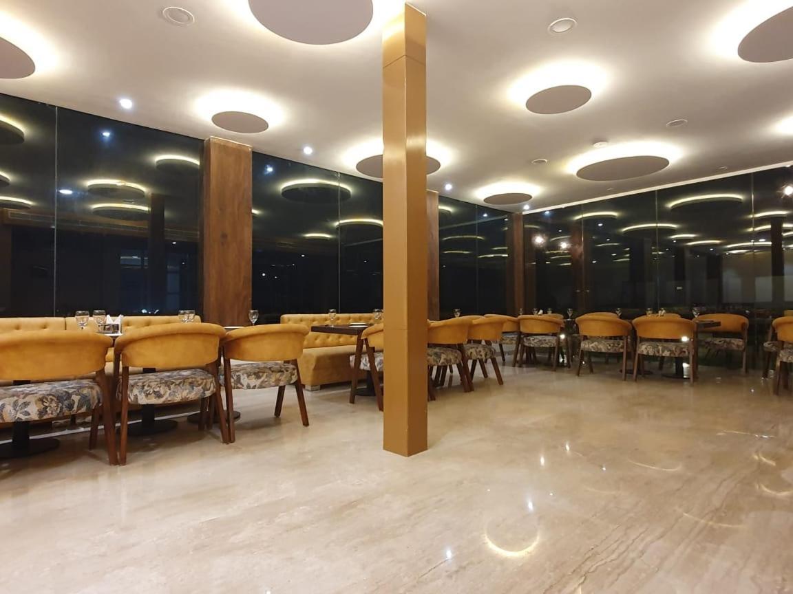 The Moziac Hotel 瓜廖尔 外观 照片